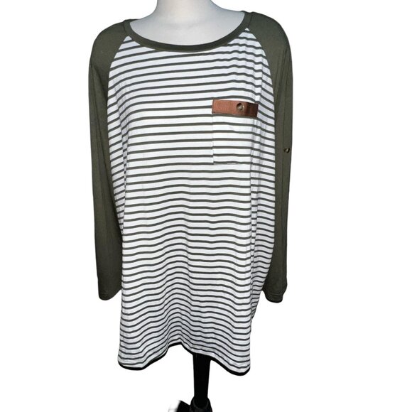 New BloomChic Contrast Raglan Sleeve Striped Patched Pocket Shirt 3XL 22/24 - Picture 2 of 8